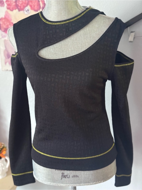 Ganni Tops - Ganni jersey blouse cutout cold shoulder long sleeve black top M/38 NWT